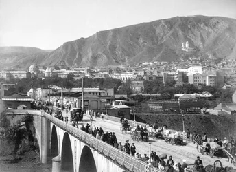 Tiflis en el siglo XIX, puente Mikhail Vorontsov
